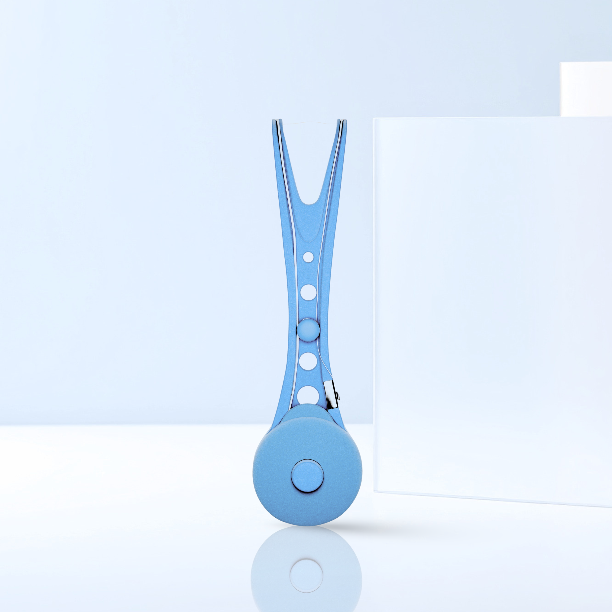 The reusable dental flosser